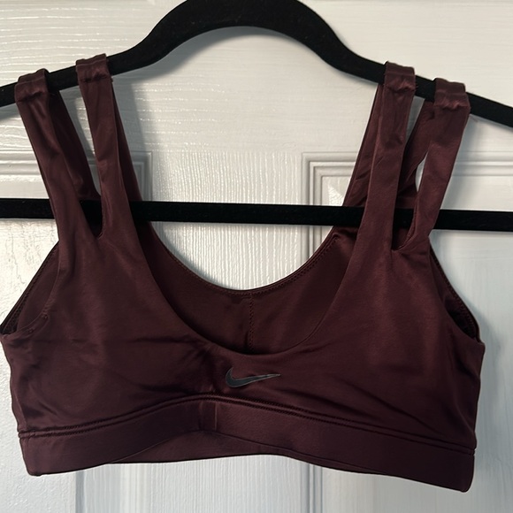 Nike bra - Picture 2 of 3